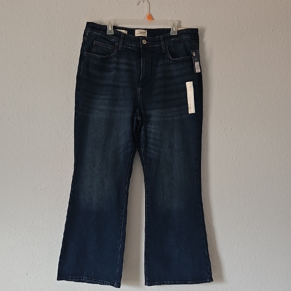 Universal Thread Blue Flare Wide Leg Jeans